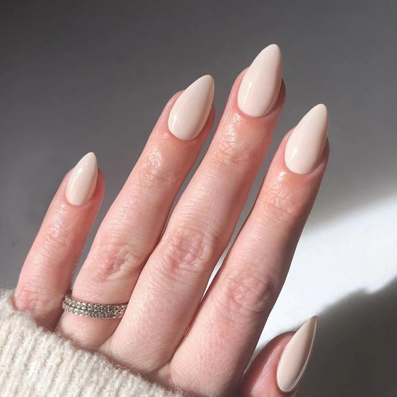 24-teiliges Set Einfarbiger Kü – Nail Art Red Bewertung und Preis