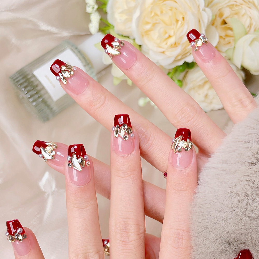 10 Stück kurze, trapezförmige, – Nail Art Red Bewertung und Preis