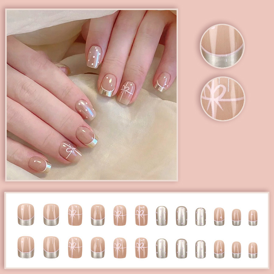 Kurze, quadratische Kunstnägel – Nail Art Red Bewertung und Preis